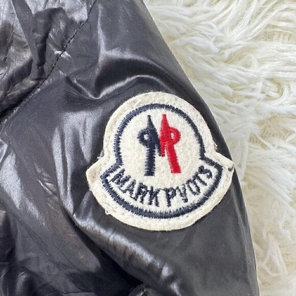 Moncler Puffer Jacket - Picture 8 of 16